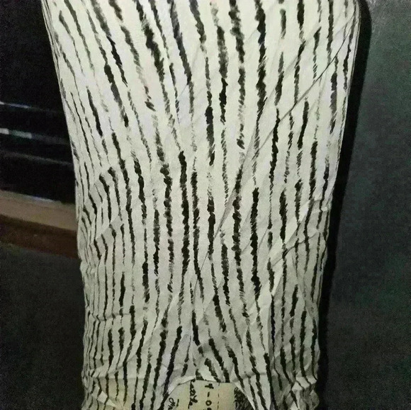 Cato Womans Blouse Size XS. - Picture 5 of 10